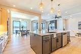 20 Helen Avenue - Photo 10