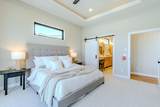 20 Helen Avenue - Photo 16