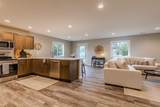306 W 1st Street - Photo 18