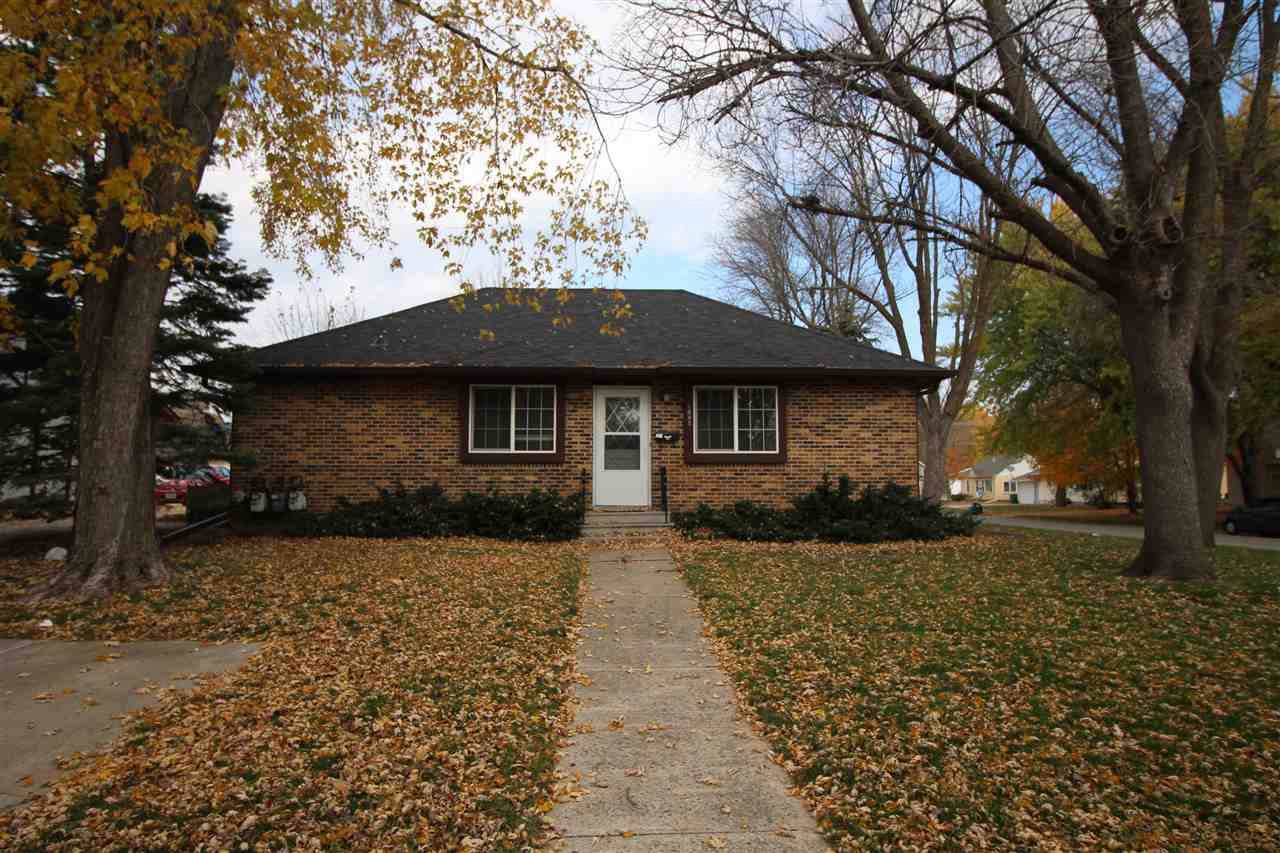 1002 16th Street - Photo 1