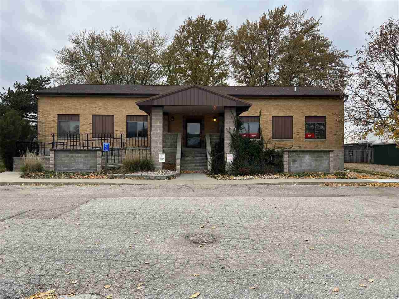 521 Grand Avenue - Photo 1