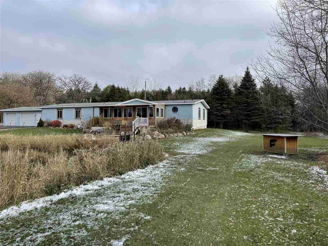 1024 340Th Avenue - Photo 1
