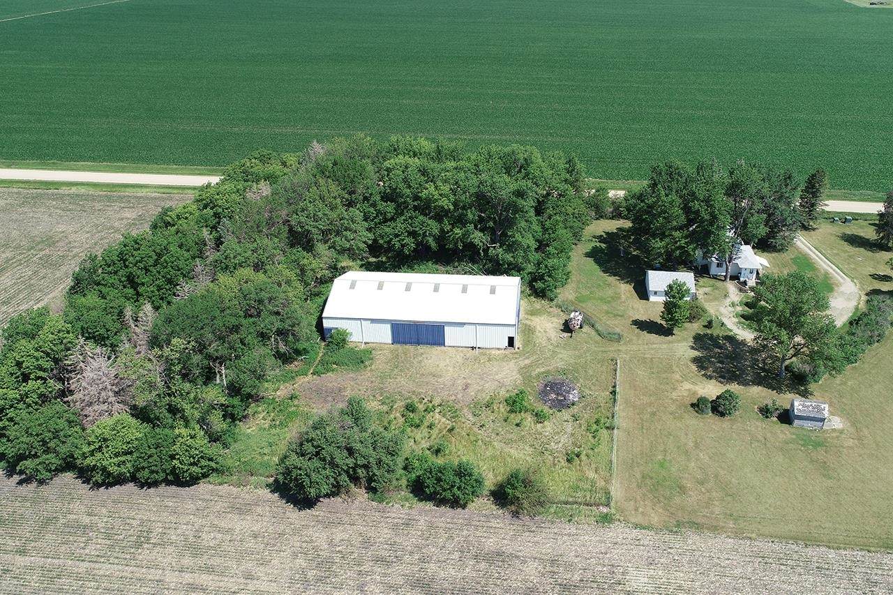 1865 370th Street - Photo 1