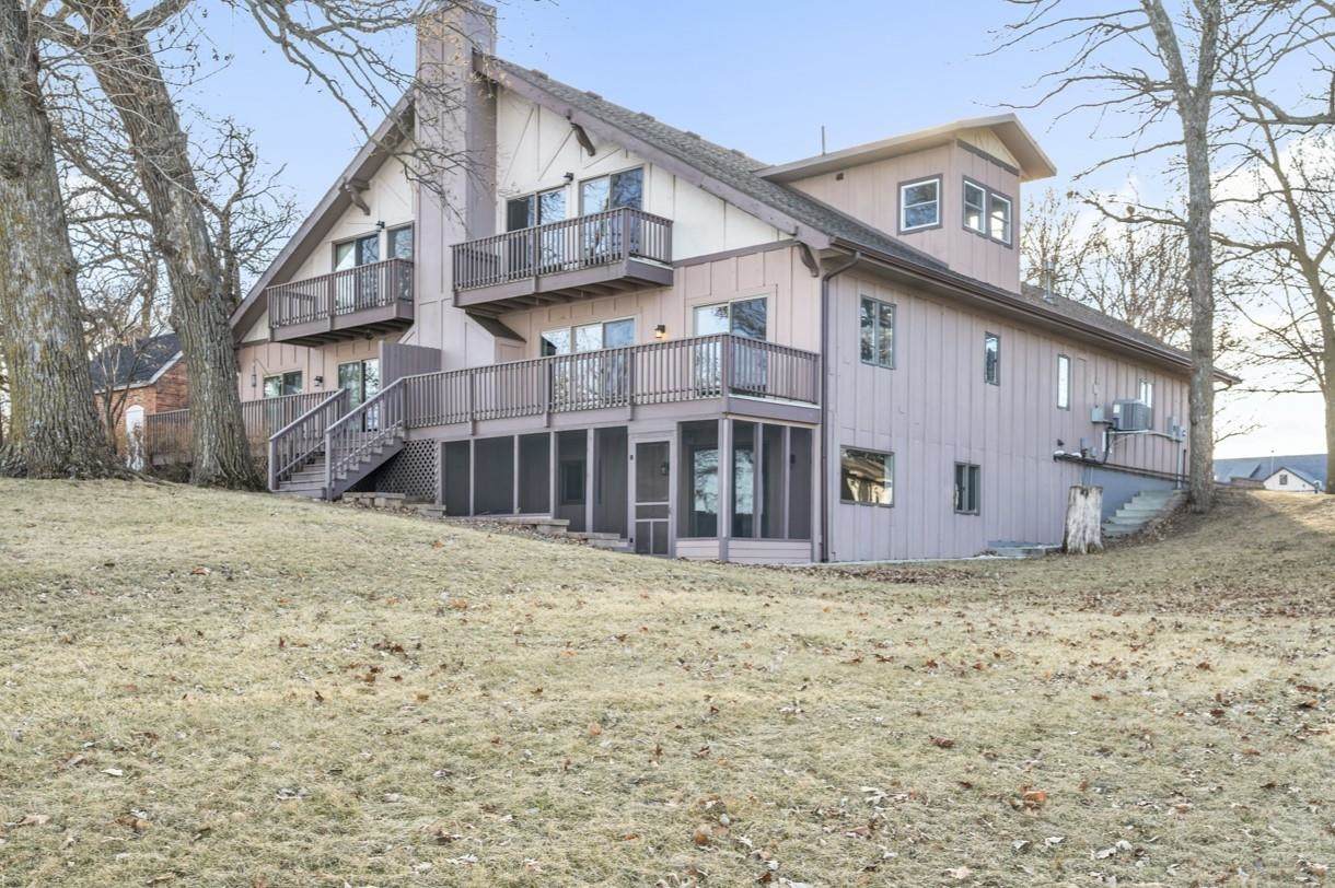 13684 240th Avenue - Photo 1