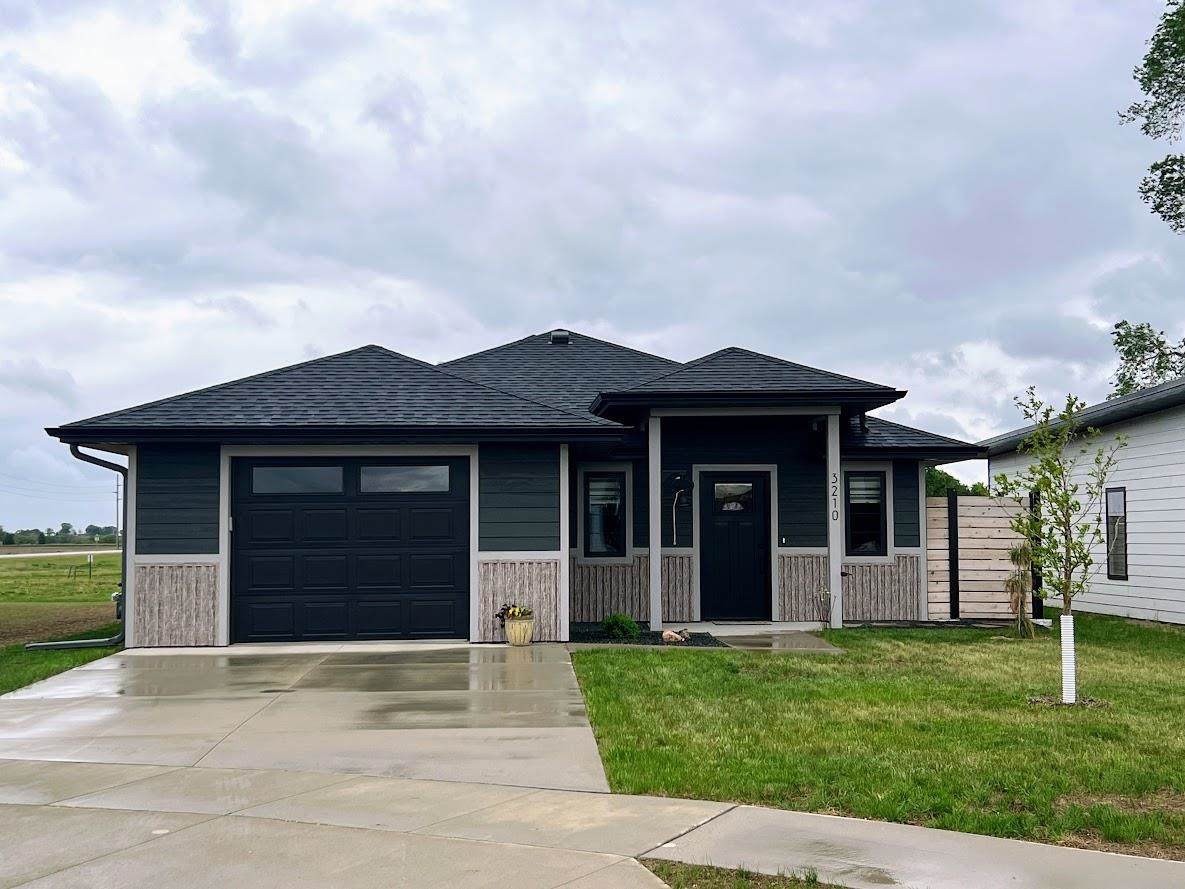 3210 3rd Street - Photo 1