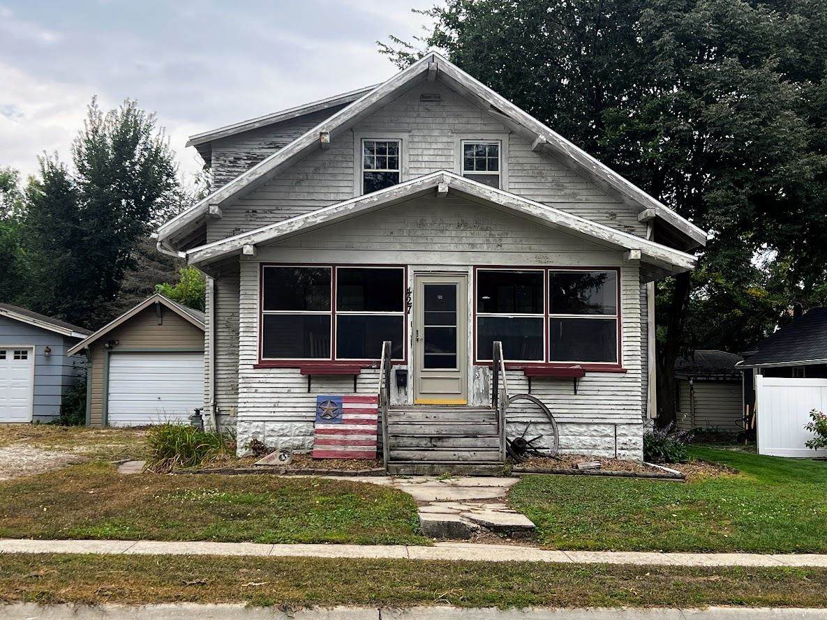 427 6Th Avenue - Photo 1