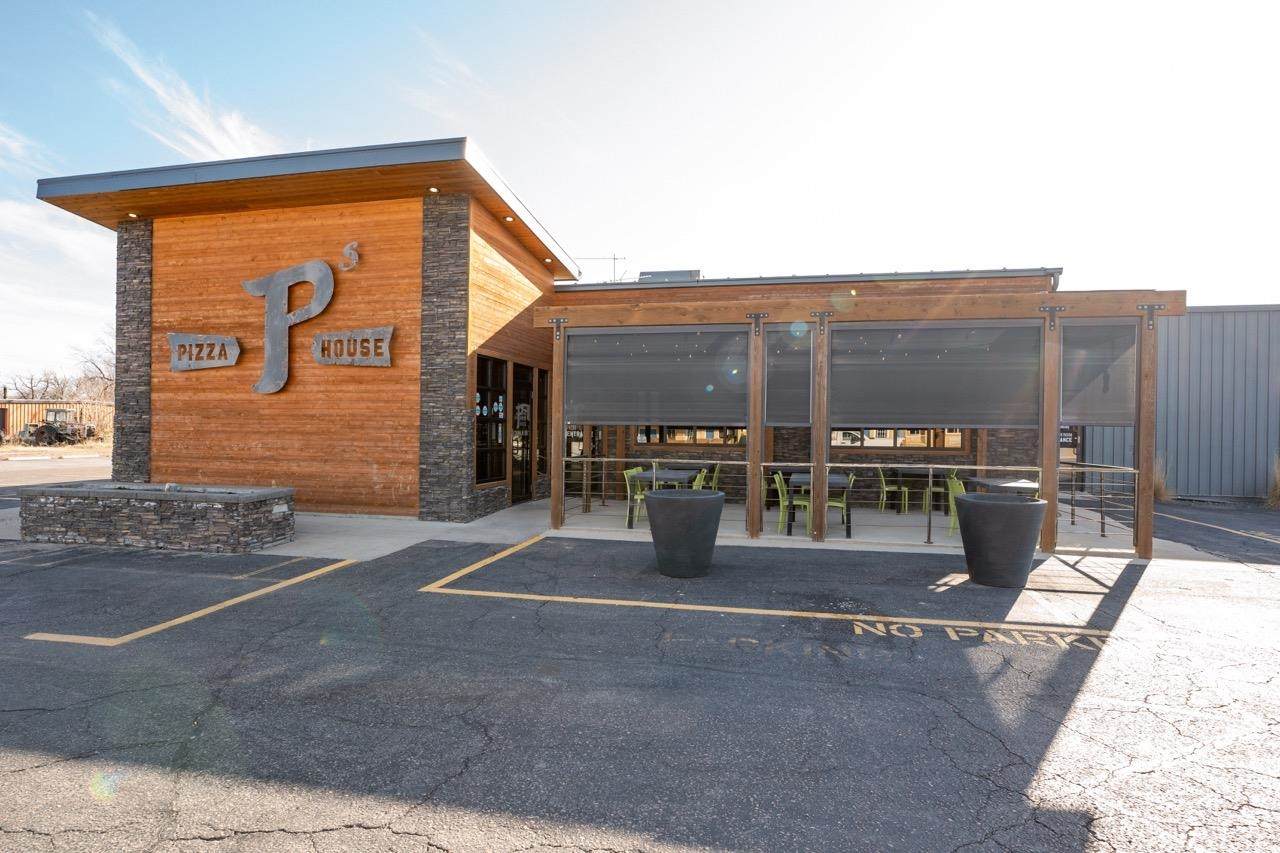 630 8TH AVE SW - Photo 1