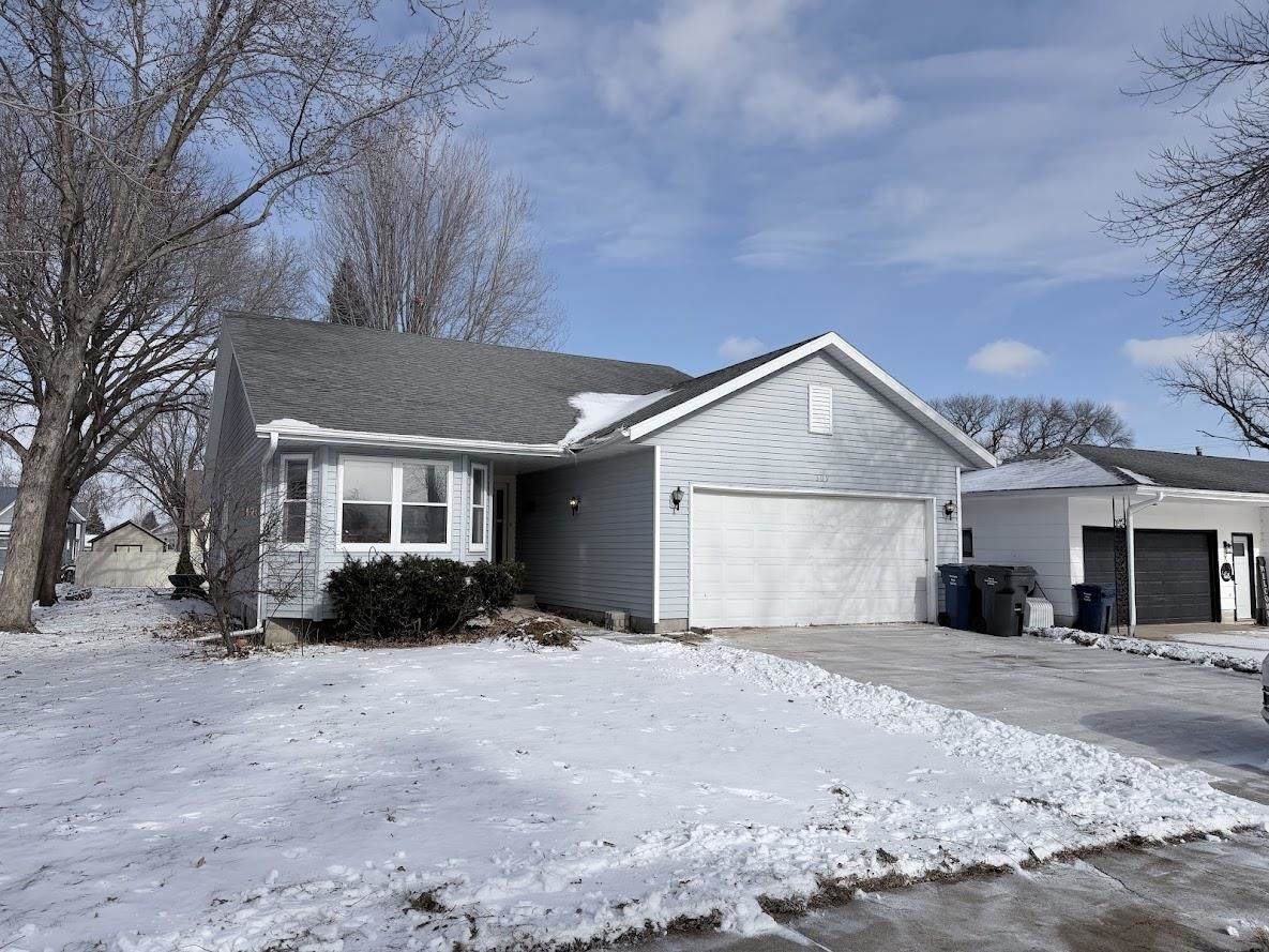 309 2nd Street - Photo 1