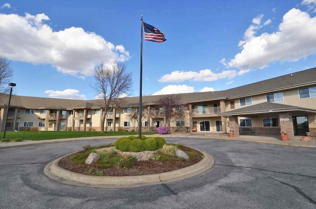 1900 4th Ave. Sw - Photo 1