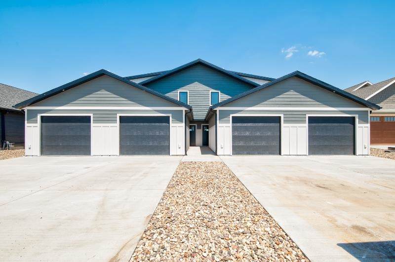 172 West Bay Road - Photo 1