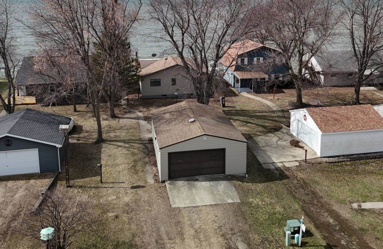 25631 105th Street - Photo 1