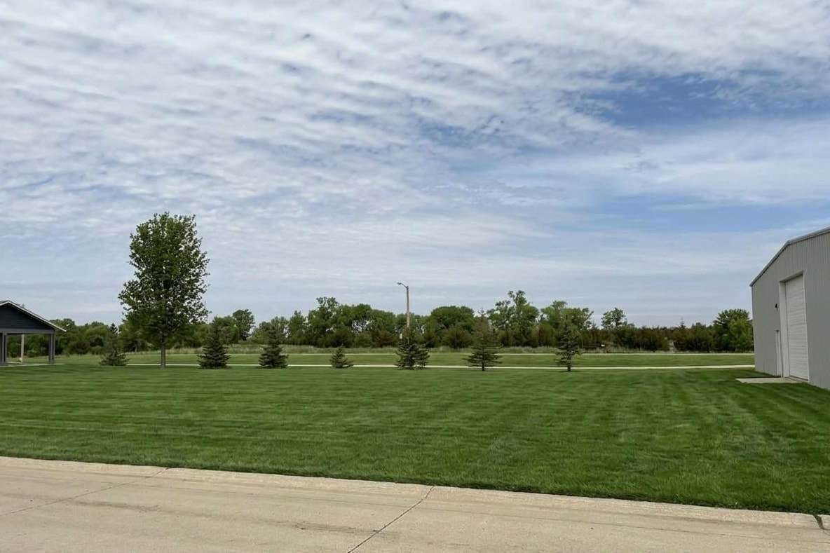  Blue Heron Rd - Photo 1
