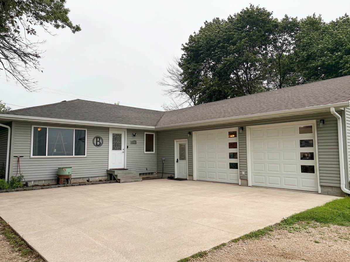 406 Highway Avenue - Photo 1