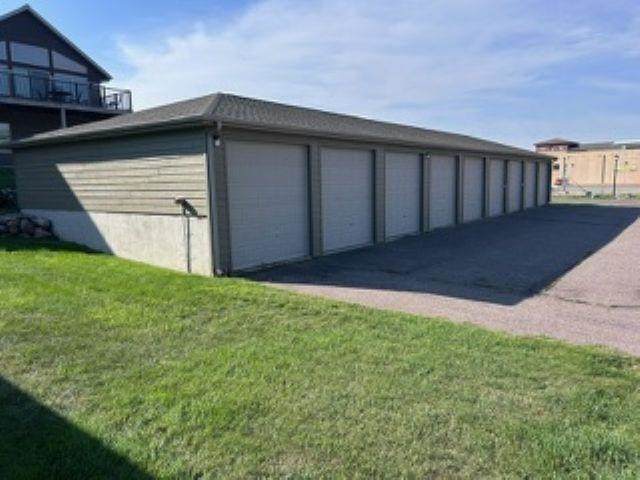 000 240th Avenue - Photo 1