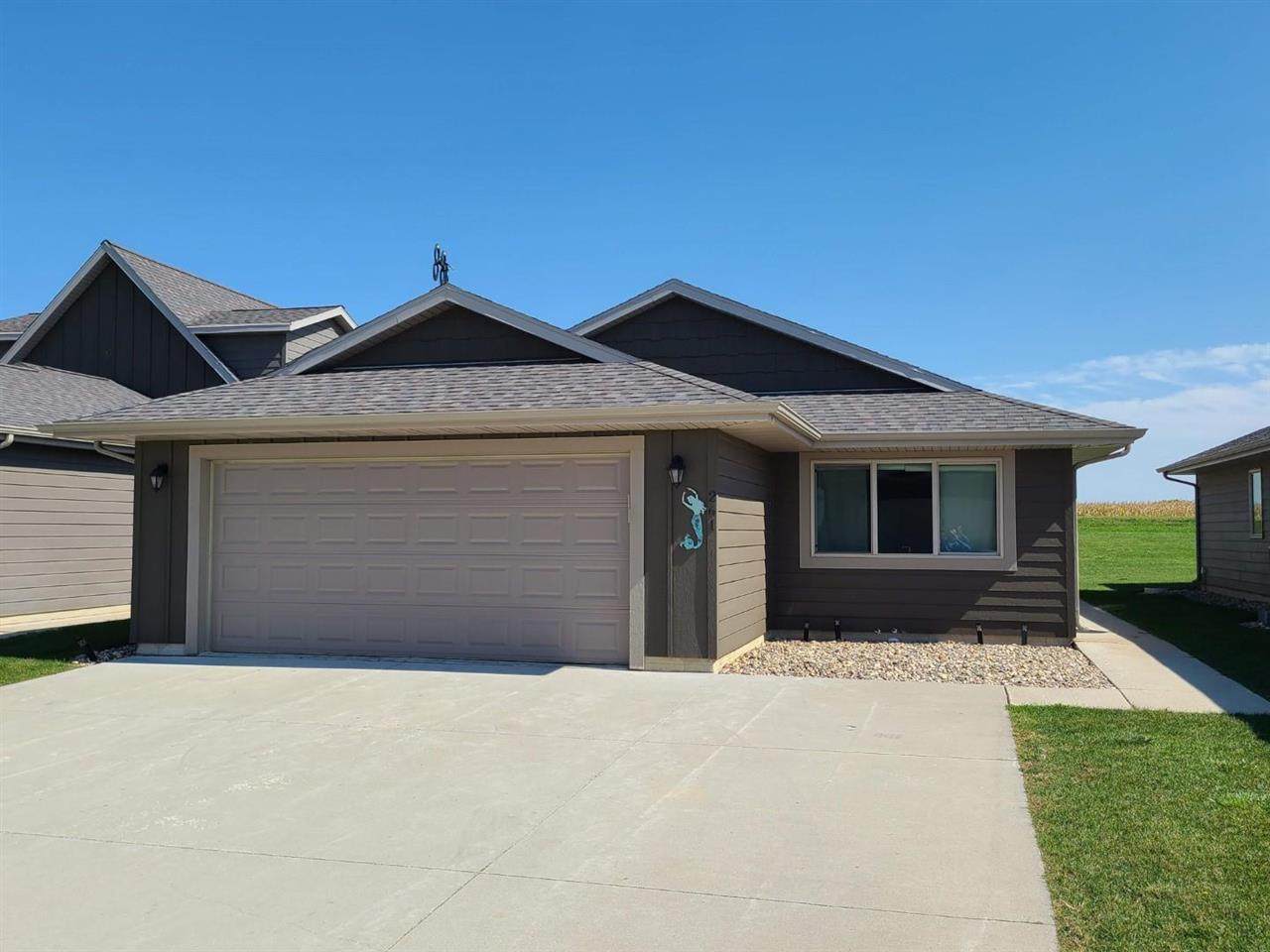 290 240th Avenue - Photo 1