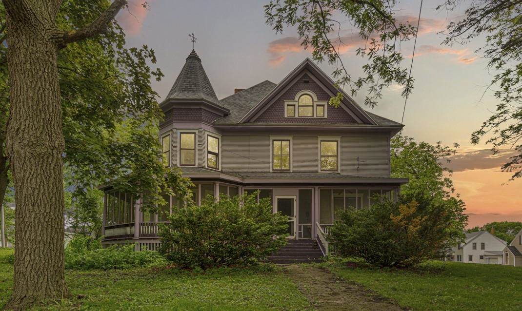 601 Palmer Street - Photo 1