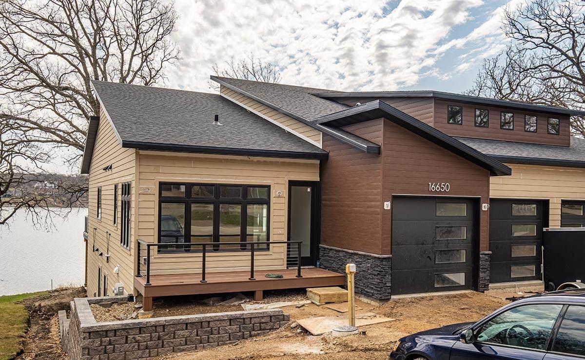 16650 255th Avenue - Photo 1