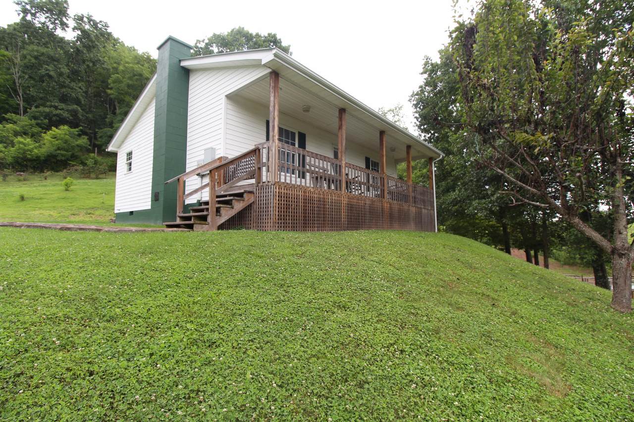 4250 Seminole Rd - Photo 1