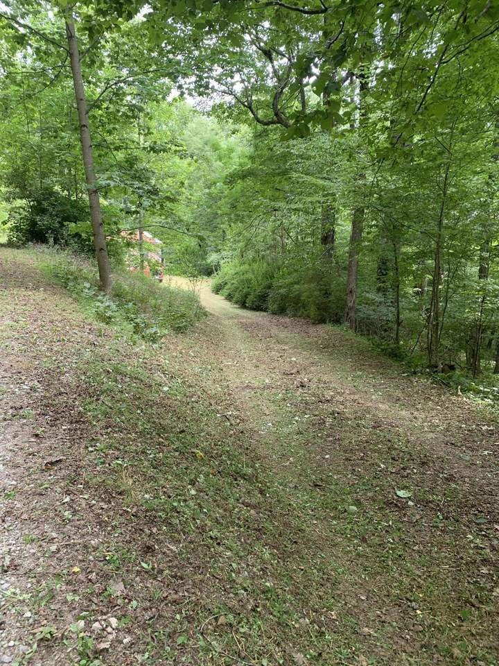 264 Shawnee Drive - Photo 1
