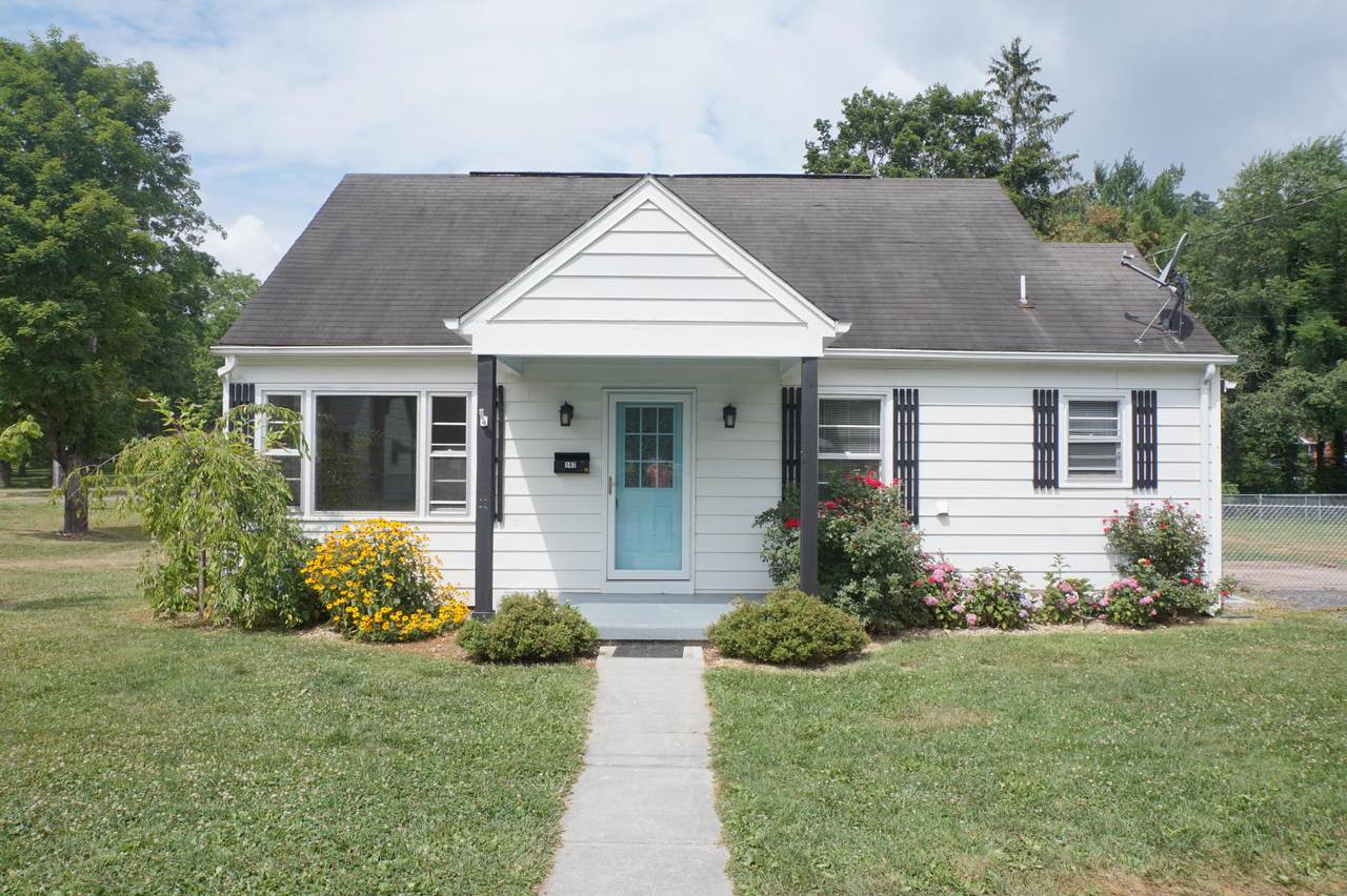 147 Crescent Ave - Photo 1