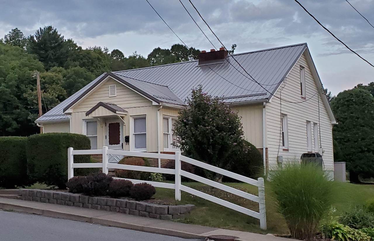 516 Greenbrier Avenue - Photo 1