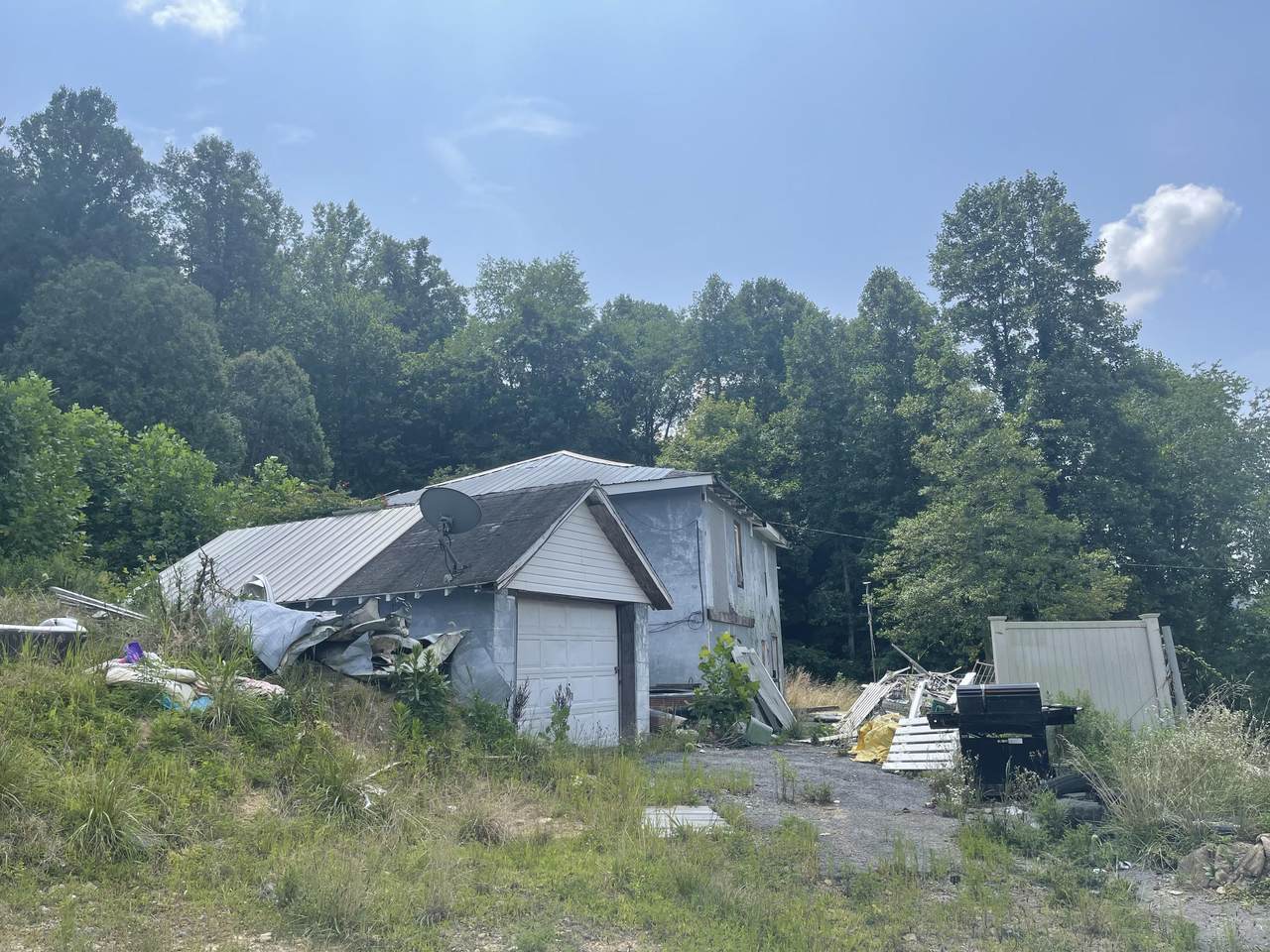 470 Church St - Photo 1