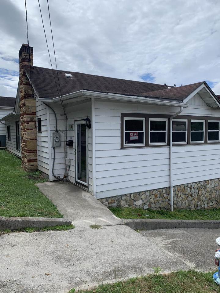 148 Cross St - Photo 1