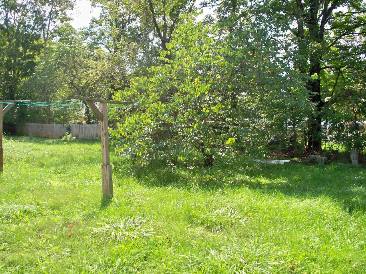 159 Freeland Ave - Photo 1
