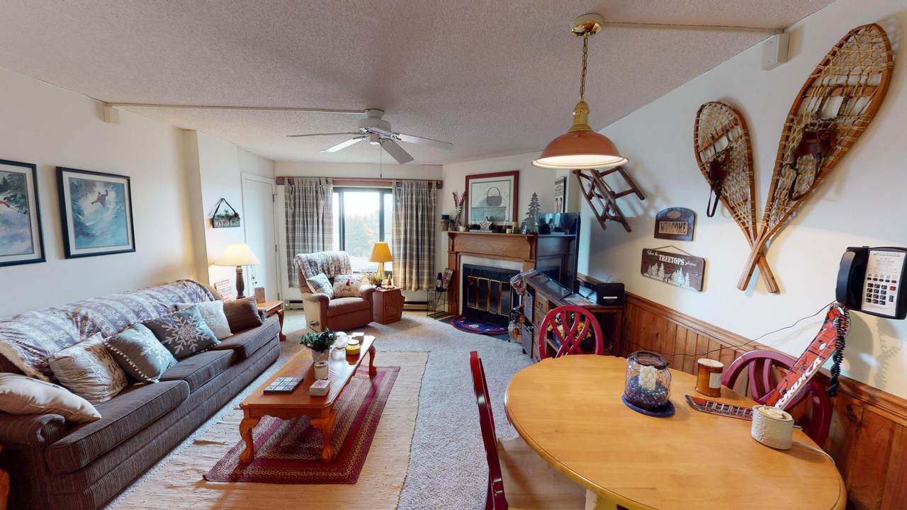 5213 Silver Creek - Photo 1