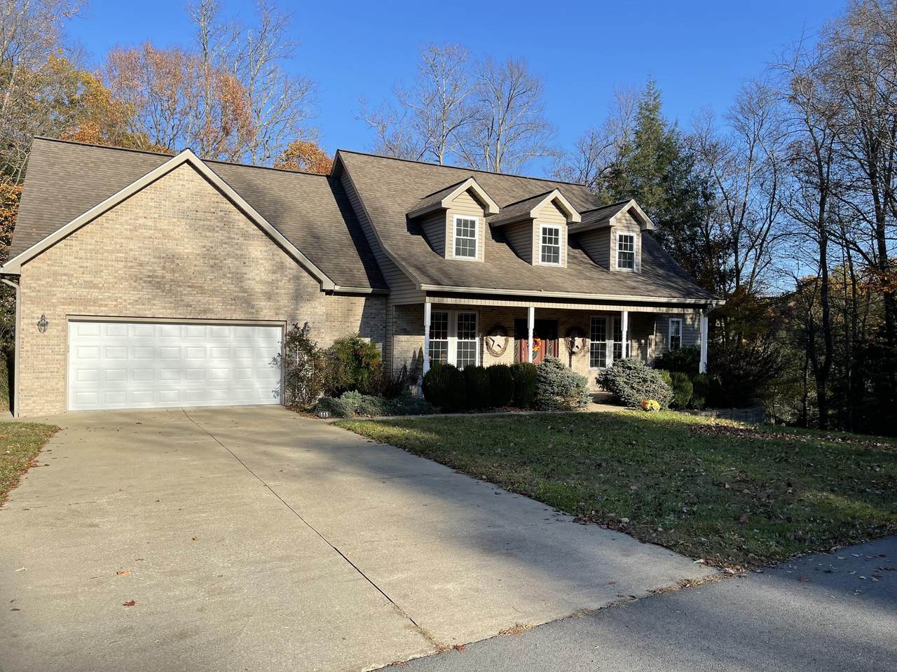 115 Abbot Way - Photo 1