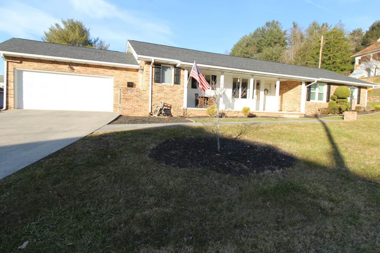 205 Rose St - Photo 1