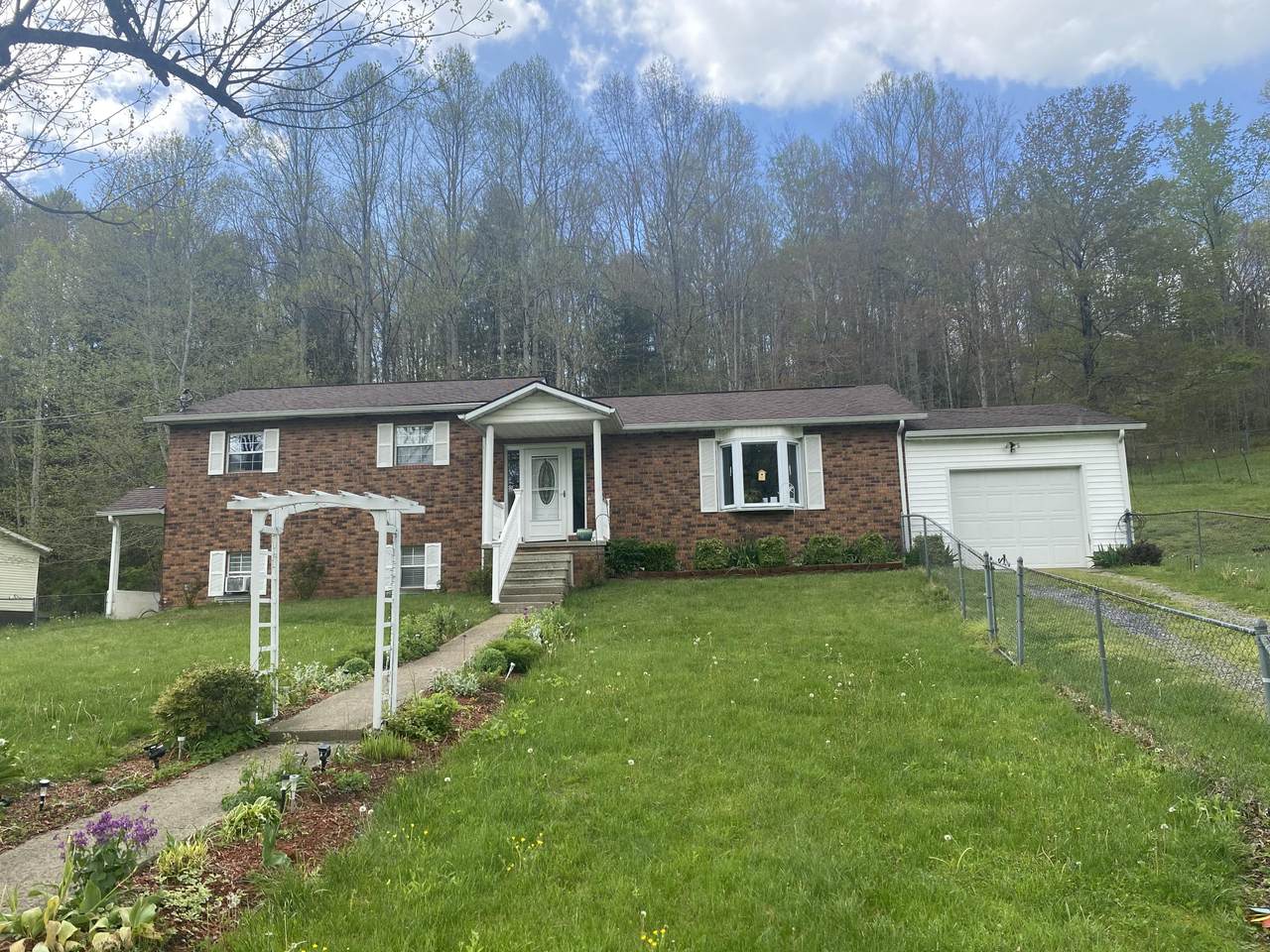 1648 Wilderness Hwy - Photo 1