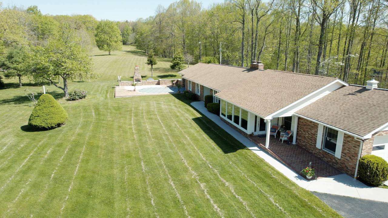 608 Nature Dr - Photo 1
