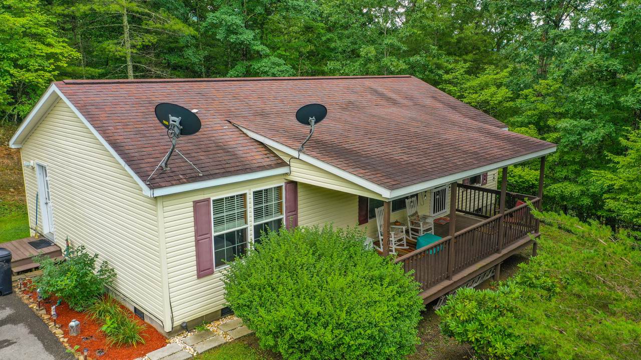 164 Sleepy Hollow Ln - Photo 1