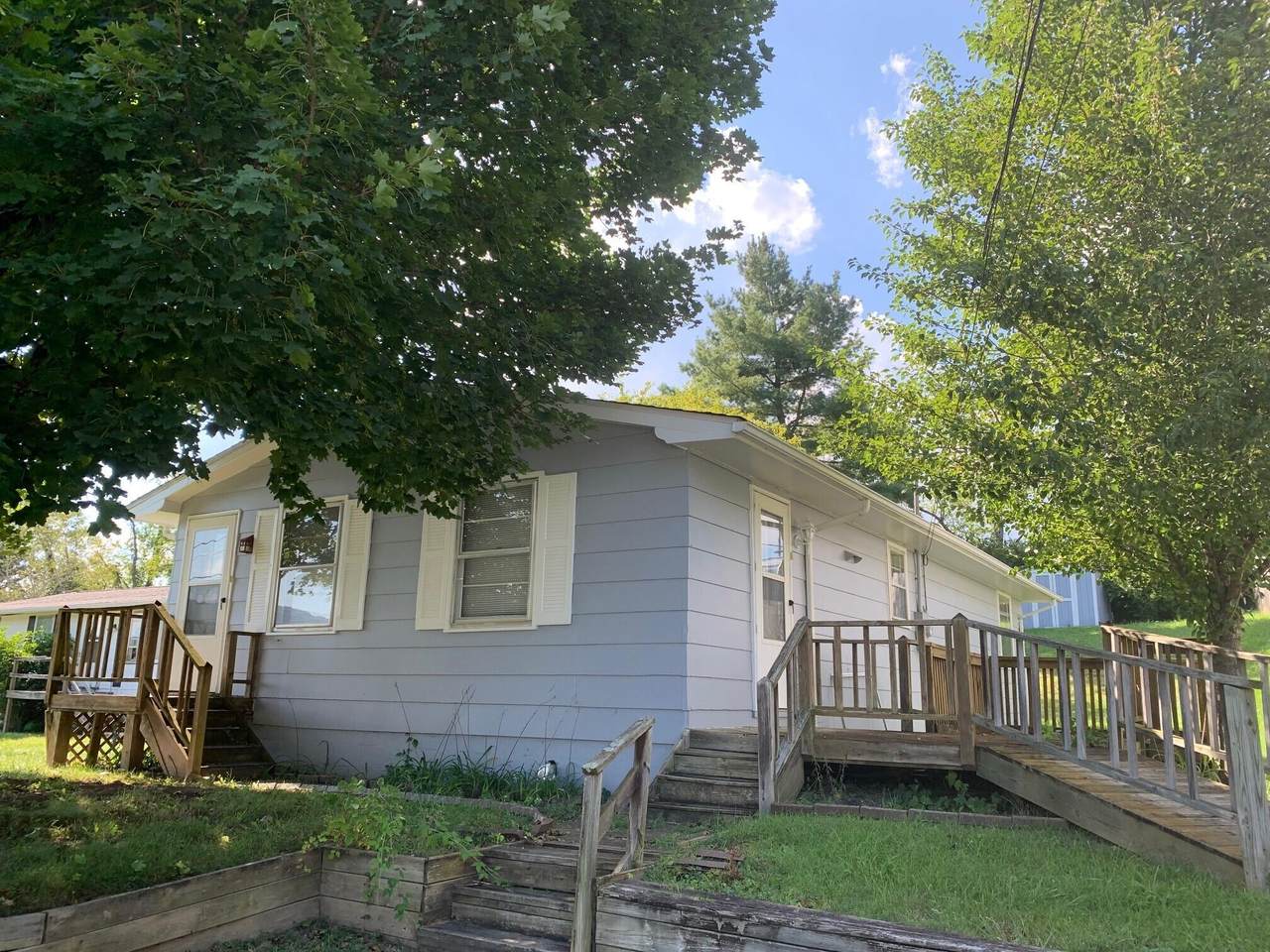 163 Weiss Ln - Photo 1