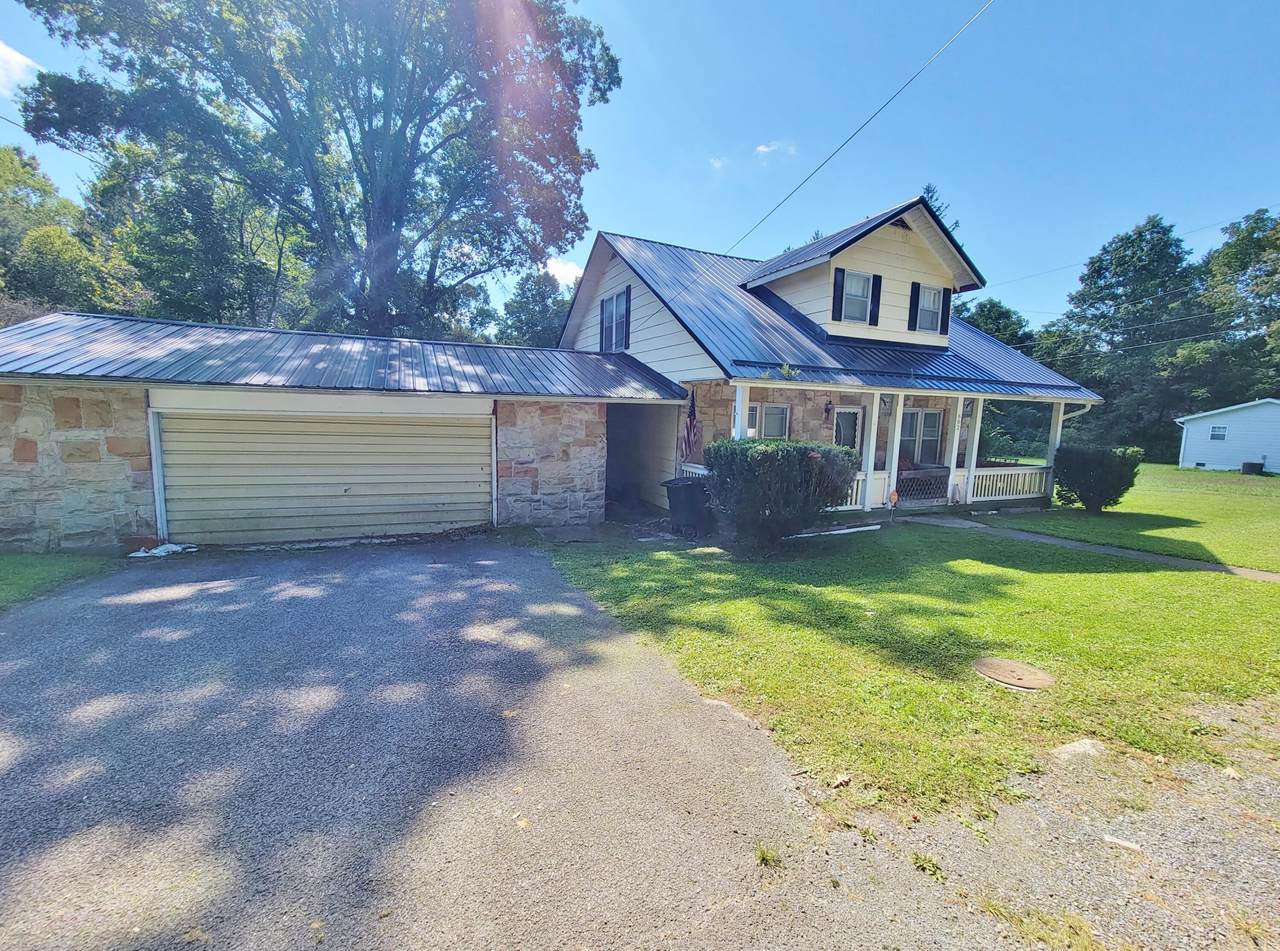 602 Church St - Photo 1