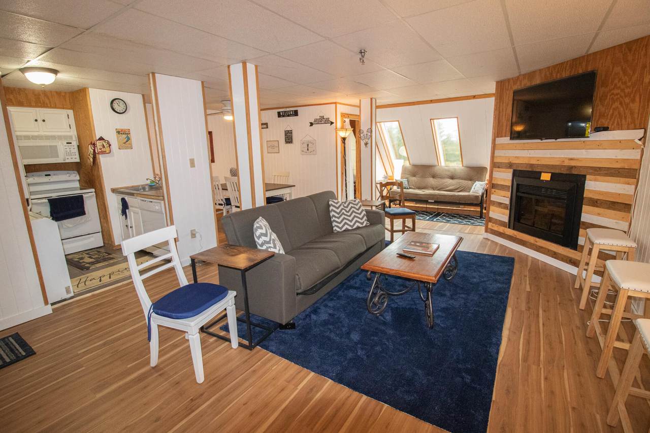 51 Leatherbark Ln #205B - Photo 1