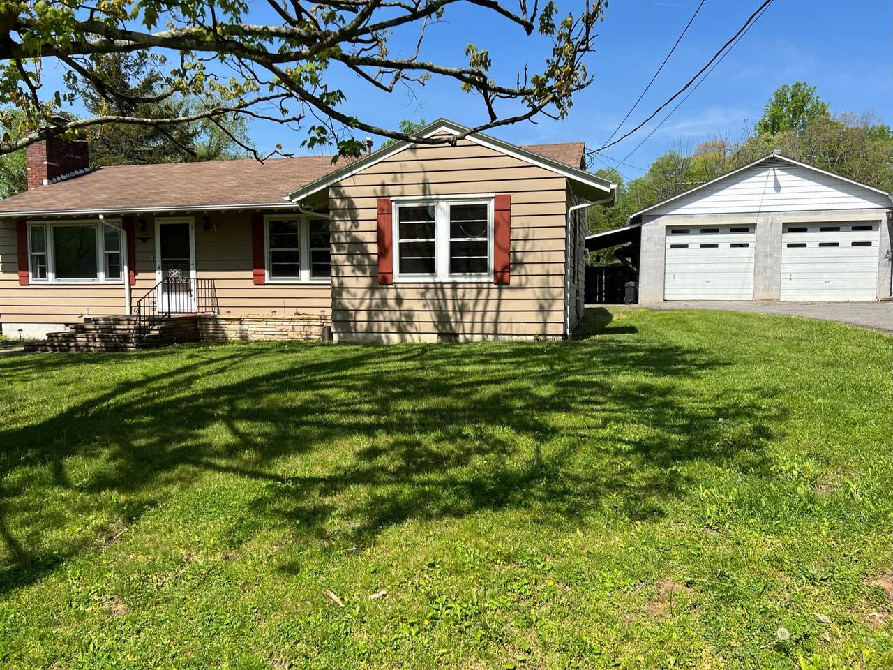 163 Washington St - Photo 1