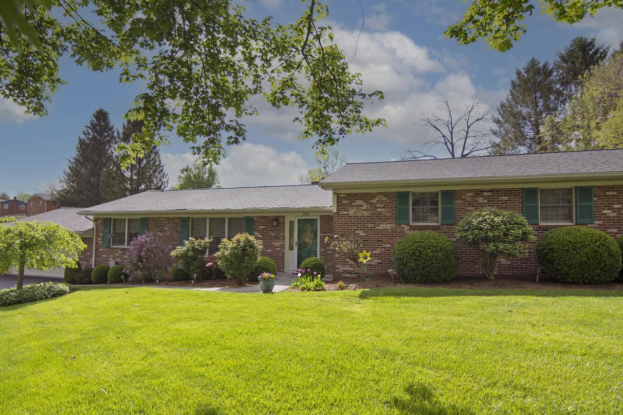 230 Rader Rd - Photo 1