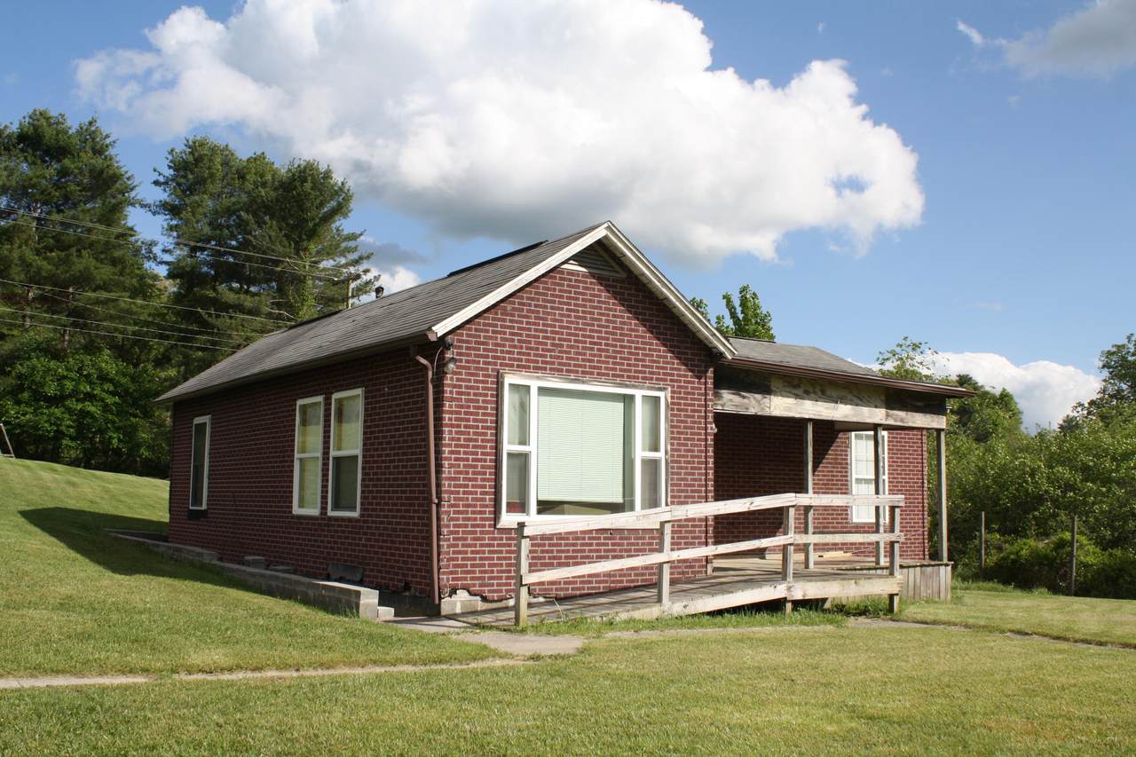 1054 True Road - Photo 1