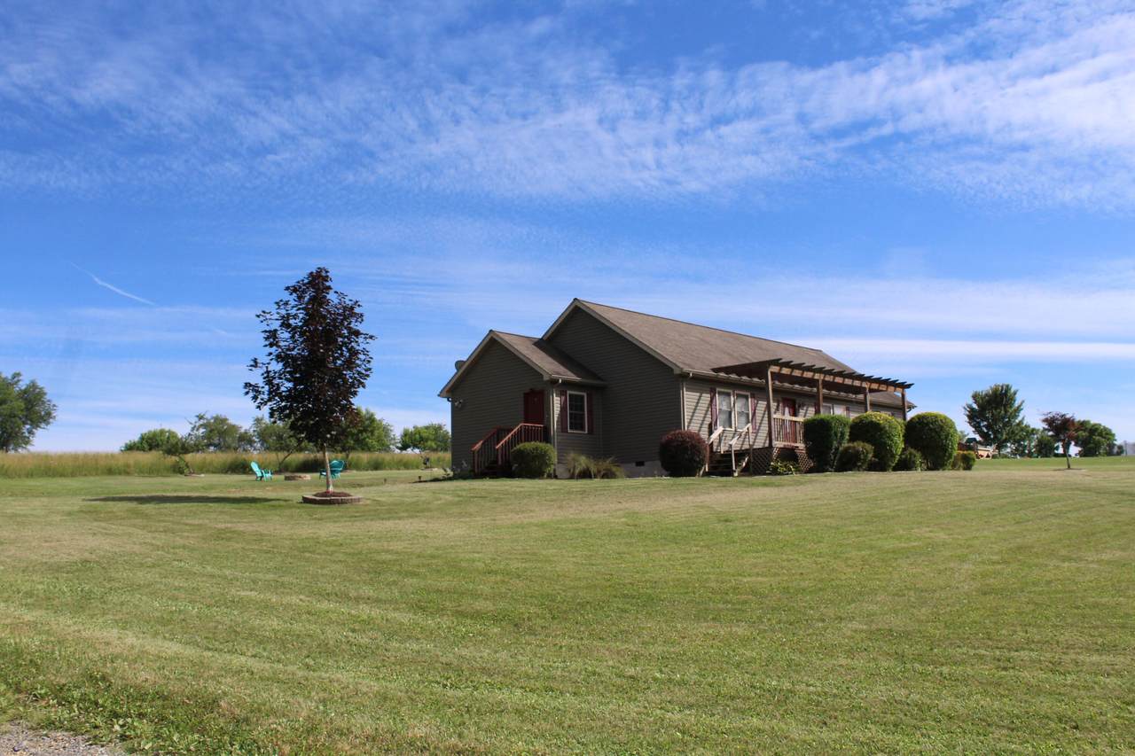 364 Cherry Grove Ln - Photo 1