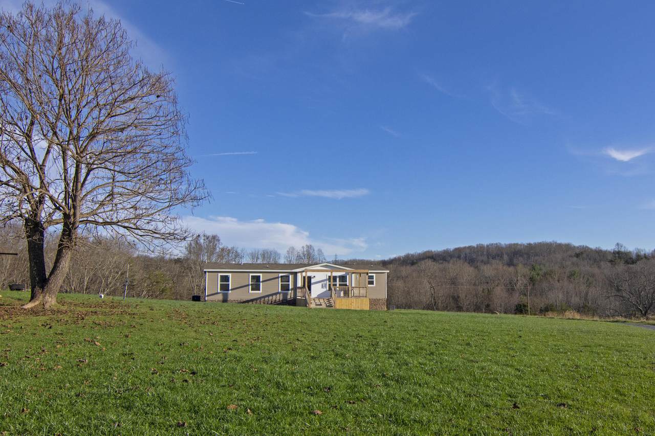 1511 Sunset View Rd - Photo 1