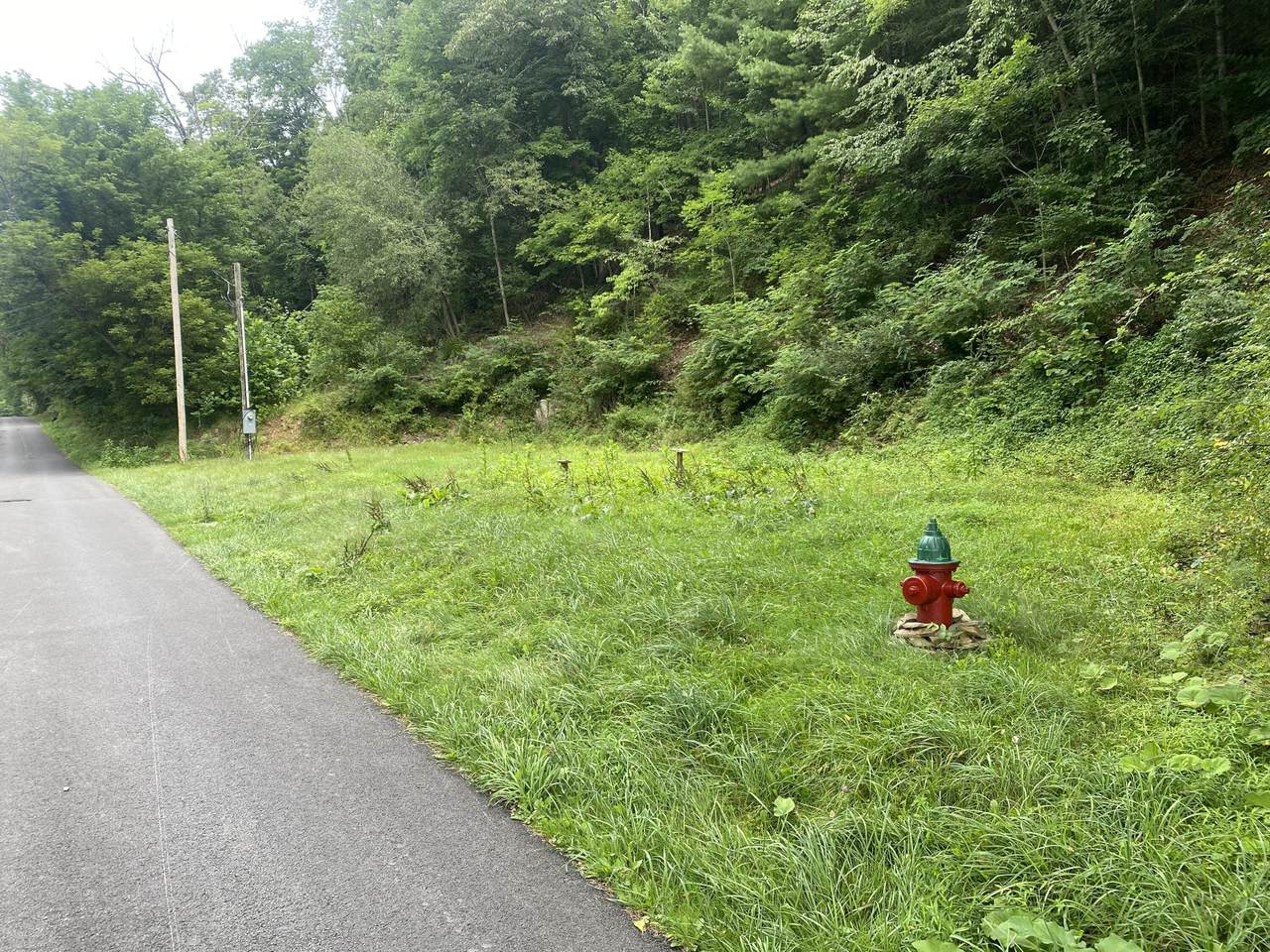 https://bt-photos.global.ssl.fastly.net/greenbrier/1280_boomver_1_24-1000-2.jpg