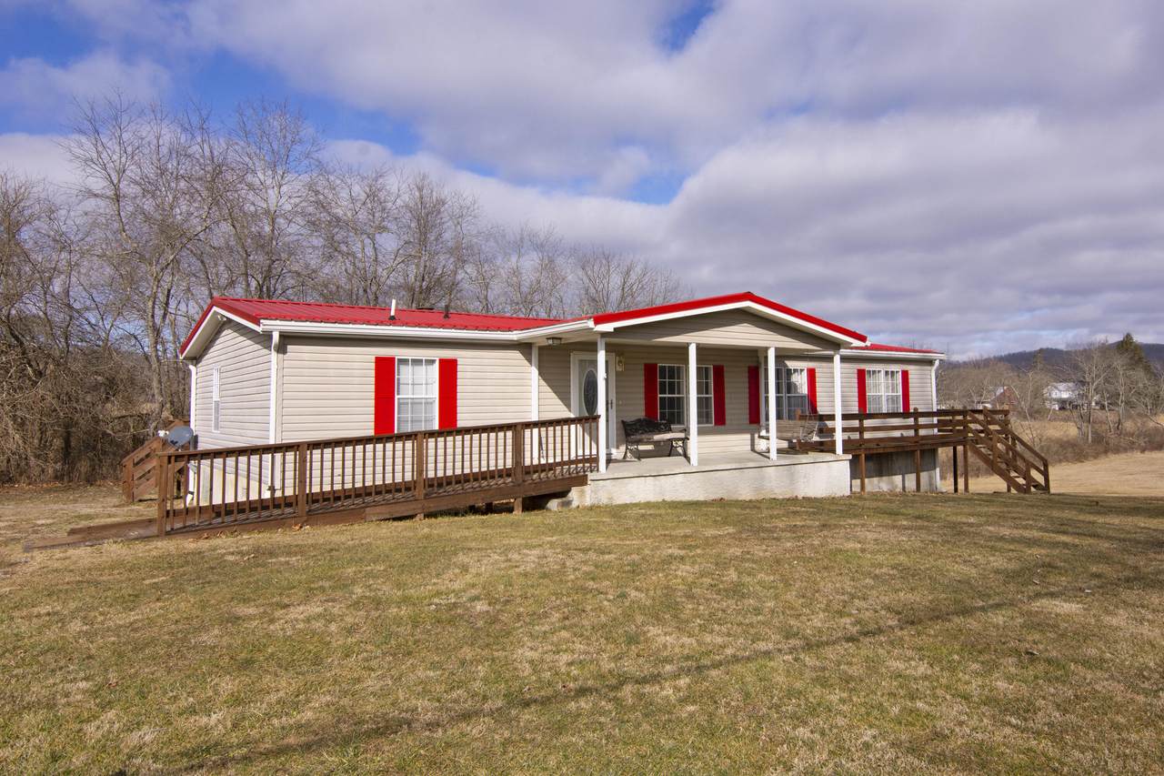 4897 Spring Creek Station Rd, RENICK, WV 24966 (MLS 24112) Greenbrier Real Estate Service
