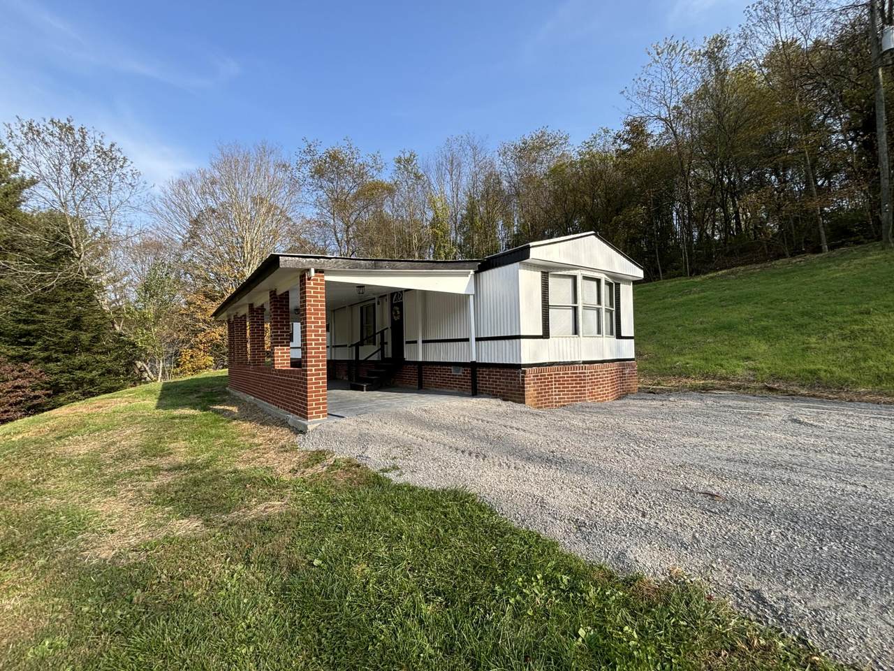 39 Mill Hill Rd - Photo 1