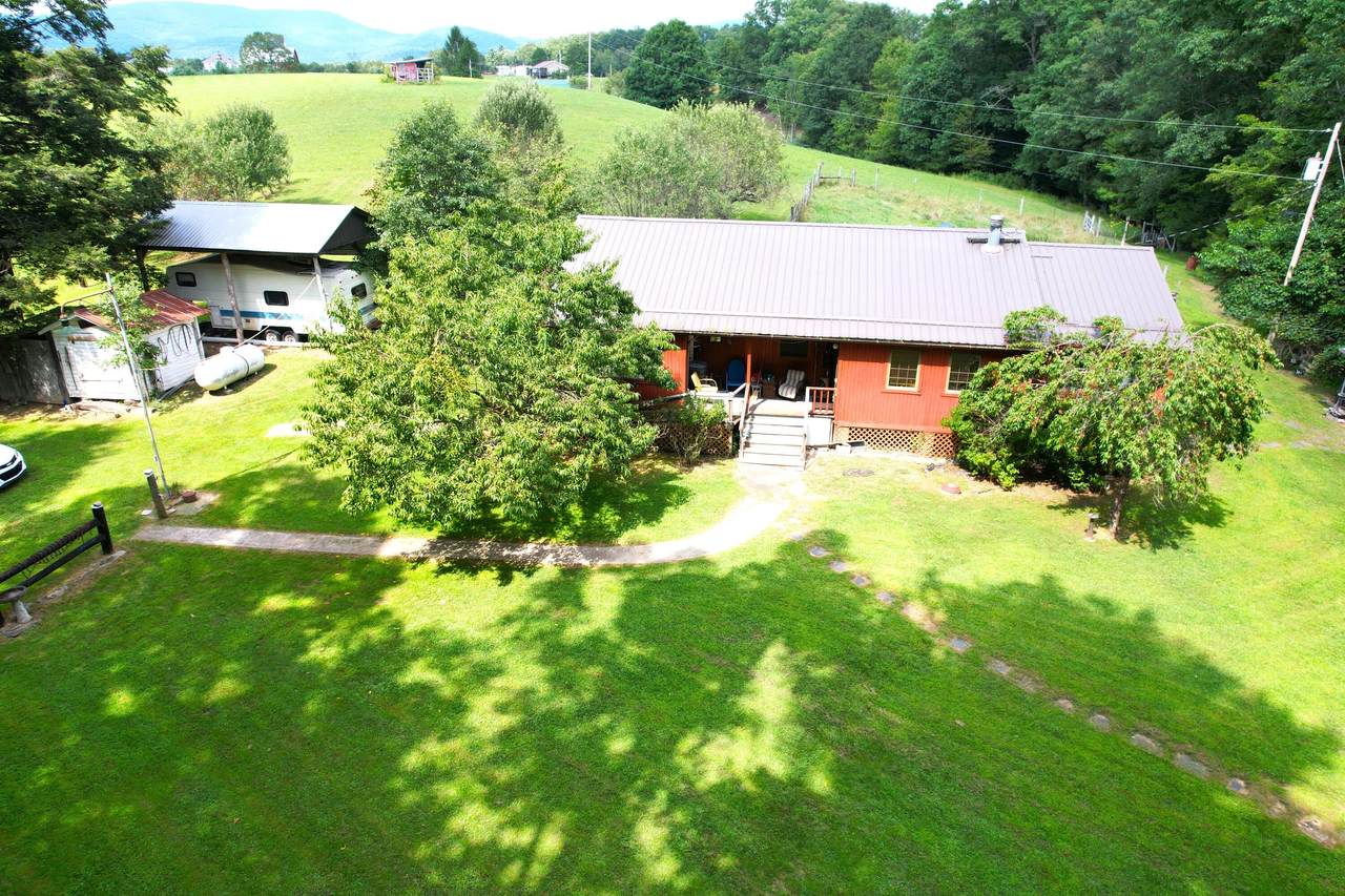 1032 Jerico Rd - Photo 1