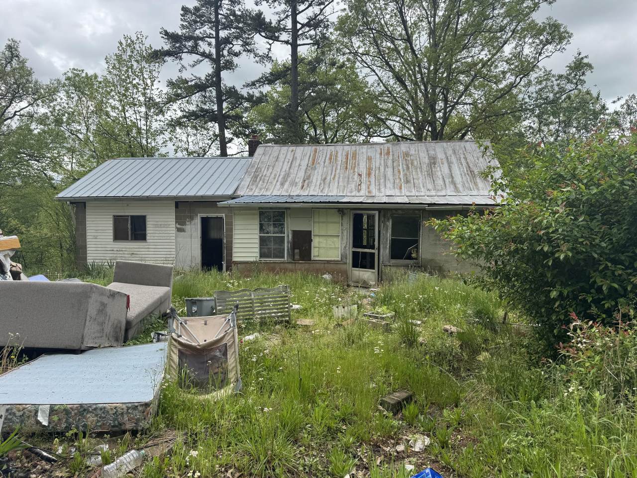 4820 Broad Run Rd - Photo 1