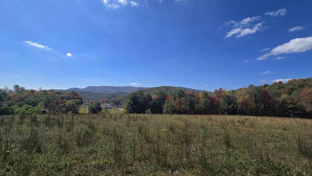 https://bt-photos.global.ssl.fastly.net/greenbrier/1280_boomver_1_25-1180-2.jpg