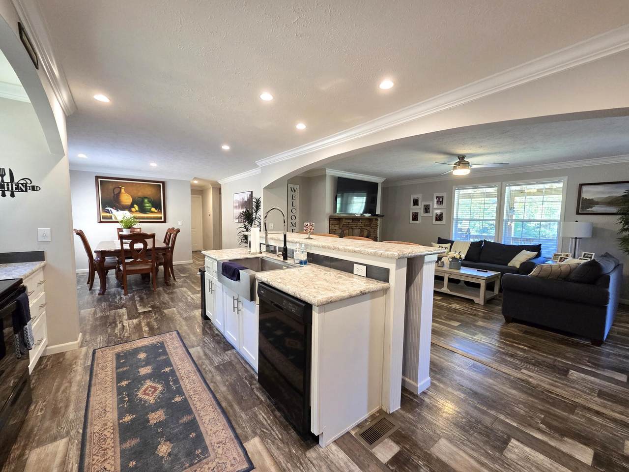 5537 Lovern Rd - Photo 1