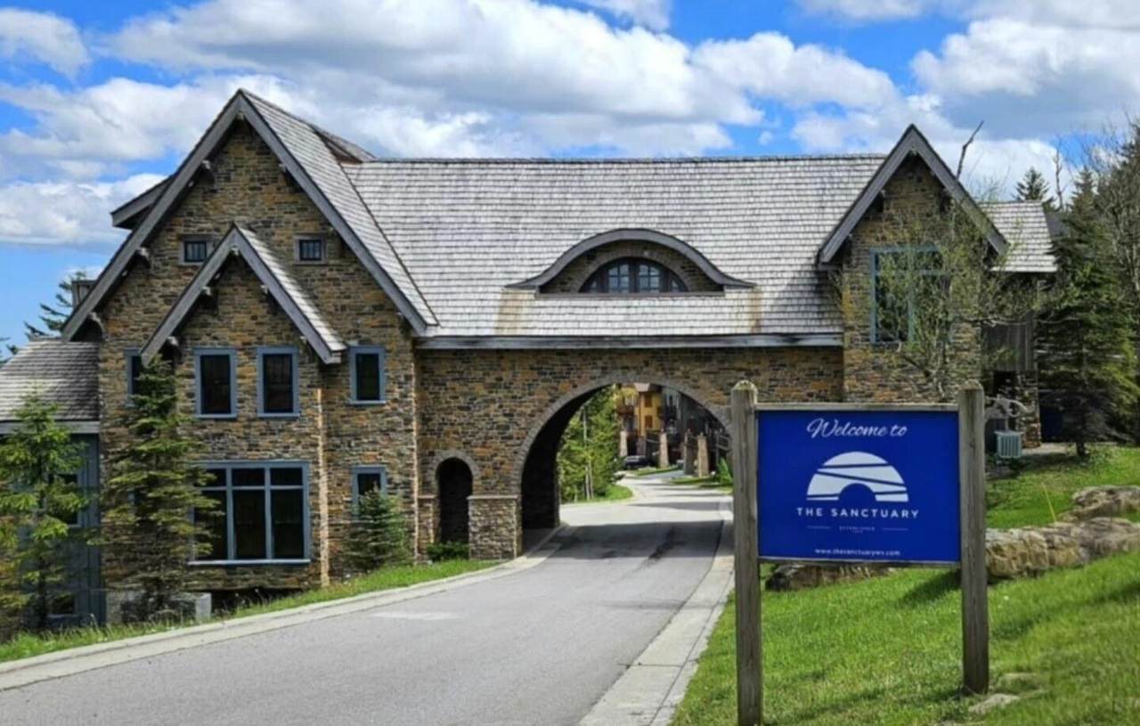 Ss3 Meadows Drive - Photo 1